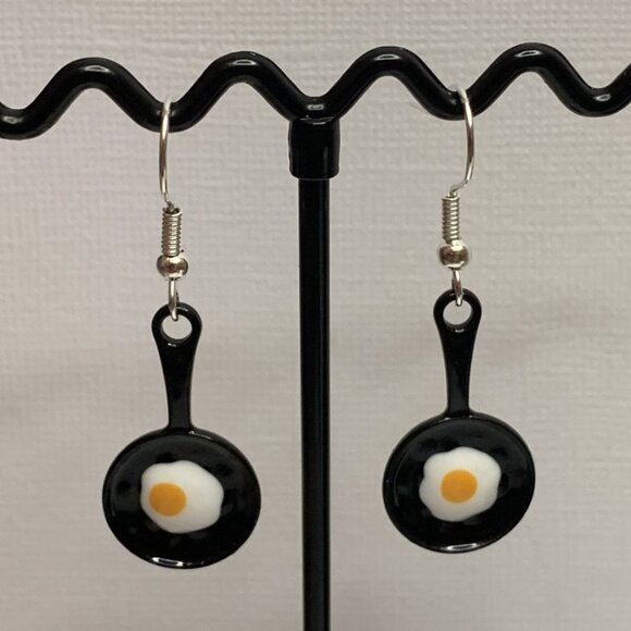 Egg Earrings, Funny Food Earrings, Gift Idea, Silly Food, Cooking Earring, Chef - Picture 3 of 4